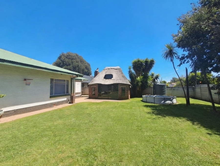 To Let 4 Bedroom Property for Rent in Bedelia Free State